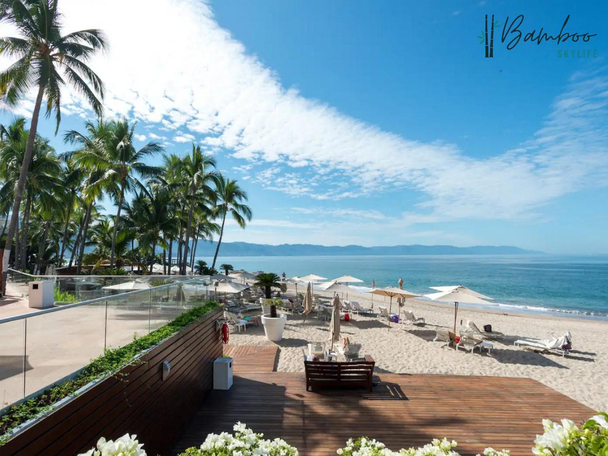 Icon Vallarta Beach Front By Bamboo Skylife ปูแอร์โตบาญาร์ตา ภายนอก รูปภาพ