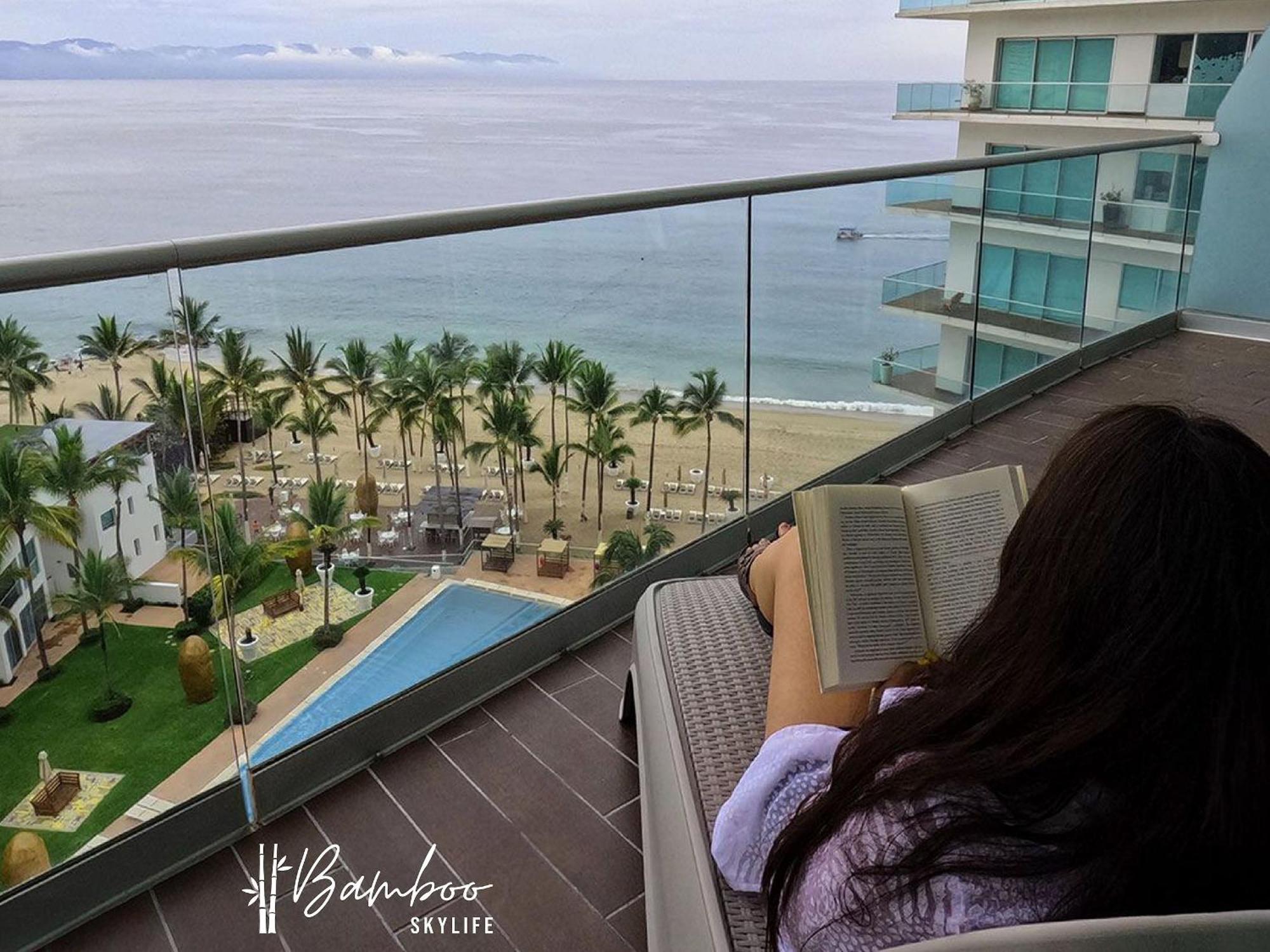 Icon Vallarta Beach Front By Bamboo Skylife ปูแอร์โตบาญาร์ตา ภายนอก รูปภาพ